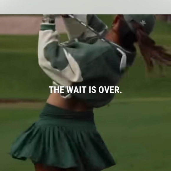 Goldhinge Green Pleated Skirt - Picture 6 of 7